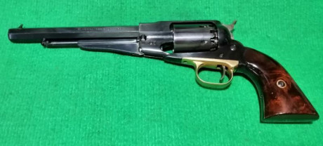 Cambio Pietta modelo New model army del 44, por Colt Walker.
También lo vendo en 250 euros.
Está en La 00