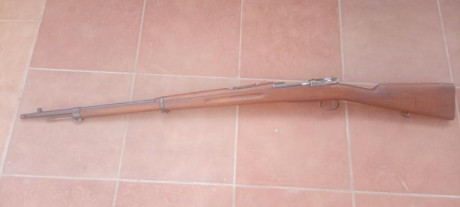 El rifle sueco de 6,5X55 del año 1900 , con todos los números coincidentes, lo vendo con bocacha , funda 02