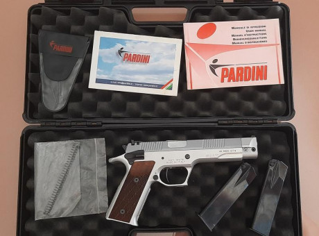 Vendo mi Pardini GT9 con cañón bull barrel de 6 pulgadas. Es el modelo GT9.
Dos cargadores de 17 cartuchos 02