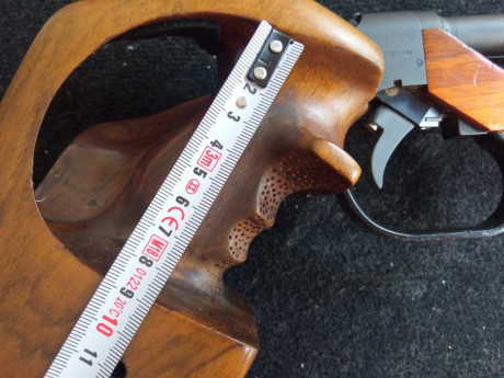 Se vende pistola libre Hämmerli 152, en buen estado y funciona correctamente. No tiene caja ni manual, 01