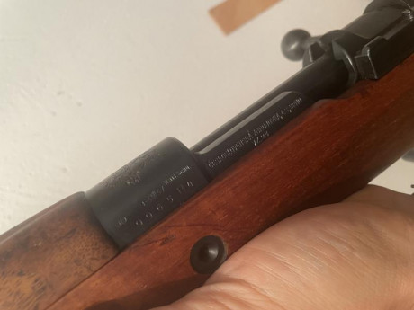 Pongo a la venta fusil vz24 en un estado inmejorable 
Cal 8x57
Precio 650€ 00