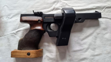 Pistola Walther GSP  calibre 32 wc.
con cacha regulable
Recoge vainas original  incluido 10