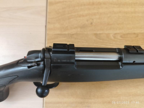 Hola buenas, pongo en venta mi berga b14 sintético cal 300 , apenas ha tirado una caja, lo vendo con las 01