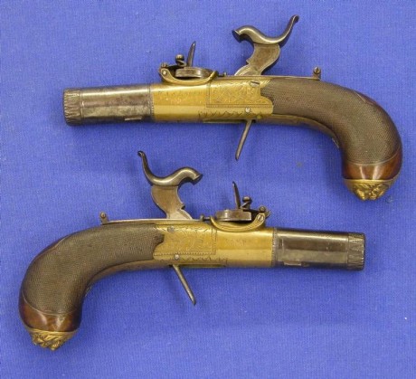 Voy a colocar unas fotos de un arma larga alemana de llave de mecha del siglo XVI. 162