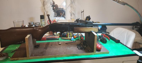 Buenas tardes. Vendo gamo g-1200. Le falta el muelle de los balines. 
200 eur 00