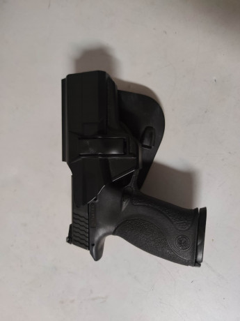 Por falta de tiempo y para liberar cupo se vende pistola semiautomática Smith and Wesson MP9 muy cuidada 12