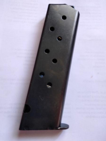 Hola , vendo un cargador de Astra 800 del 9mm Para 
el cargador es nuevo sin uso, no es original de fabrica 00