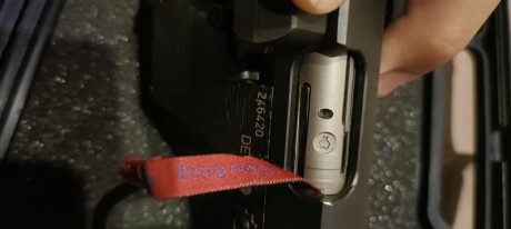 Buenos días vendo walther calibre 32 impecable maletín 2 cargadores y alimentador .
1000 euros 01