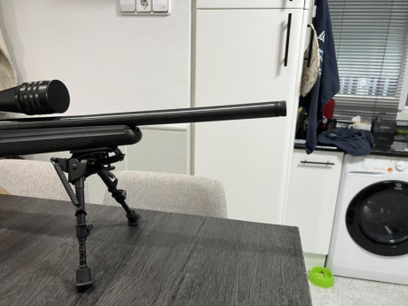 Se vende rifle Tikka 308 de 20 pulgadas, cañon roscado original y carril Picatinny, como nuevo, soy el 01