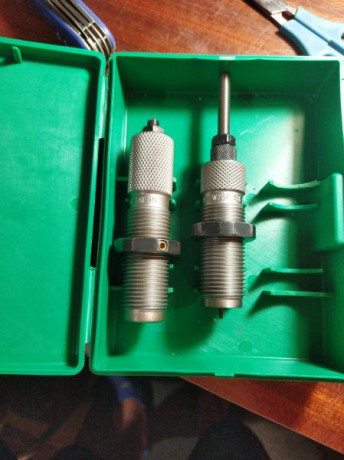 Vendo dies del calibre 7 mili wsm marca Rcbs
60€ incluidos transporte en la península 01