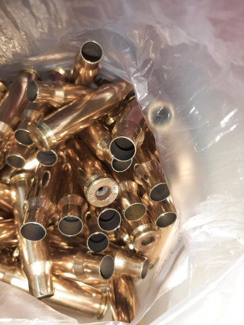 Vendo 227 vainas de un solo tiro del calibre 308. Estan desempistonadas y pasadas por el tumbler. No estan 00