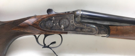 Marca Arrieta, cal 12, culata pistolet, delantera cola castor, cañones 68 cm de 4× el derecho  y 2 × el 01