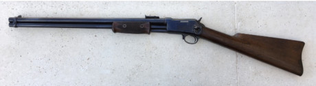 - RIFLE DE LA MARCA COLT MODELO LIGHTNING (RELÁMPAGO) DE TROMBÓN. 
- CALIBRE 44-40.
- EN PERFECTO ESTADO 02