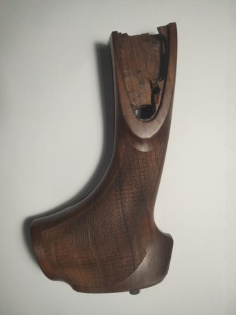 Vendo grip escopeta Beretta SO4 para culata articulada tipo Goodshot o similar 
Precio 200€ más portes 01