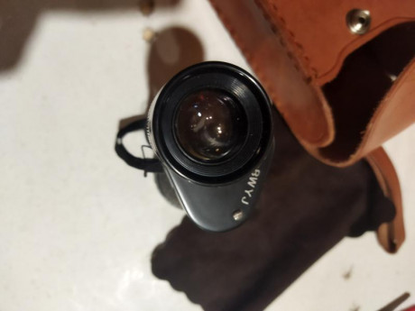 Vendo monocular de calidad con escalas 
62-8WYJ.  98
Óptica fantástica
Claridad perfecta 92