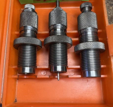    MATERIAL Y COMPONENTES RECARGA CALIBRES 308 WIN / 338 LAPUA MAGNUM / 300 BLACKOUT / 222 REM / 222 REM 11