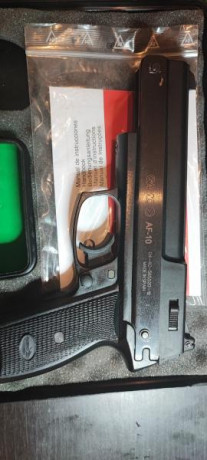 Se venden dos pistolas gamo af-10 en buen estado. Revisadas y se le han canbiado las juntas. 80 las dos. 02