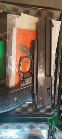 Se venden dos pistolas gamo af-10 en buen estado. Revisadas y se le han canbiado las juntas. 80 las dos. 01