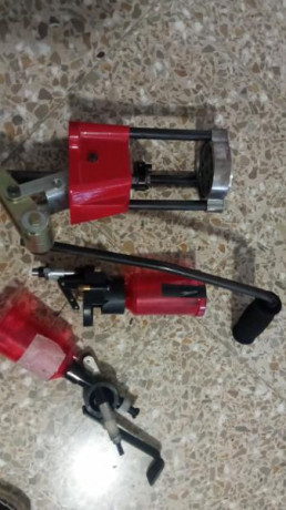 Vendo maquina Lee turret 4 estaciones .90€
Dosificadores Lee 35€ casa 1 ( solo lleva un disco)
Dies Rcbs 00