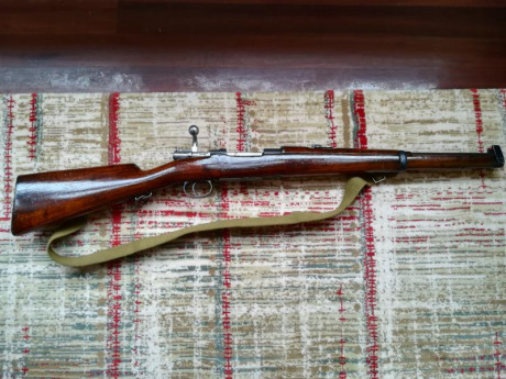 Vendo la siguiente arma:

TERCEROLA de Caballería Mauser Modelo 1893 7x57 mm

Datos:
    1.- Fabricación 01