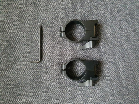 VENDIDO.


Vendo anillas desmontables Warne Máxima 215LM High/Altas, para tubos 30 mm. Para raíles Weaver/Picatinny. 02