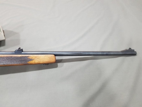 Vendo rifle Sako de cerrojo cal. 300wm con bases/monturas Shuler y visor por 700€. Lo vendo por tener 22