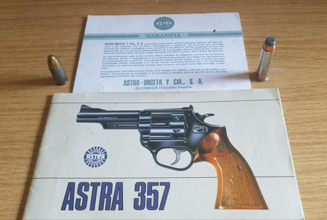   Hola a todos.

Por necesidad de cupo vendo este magnífico Astra Police de 1985 en excelente estado. 40