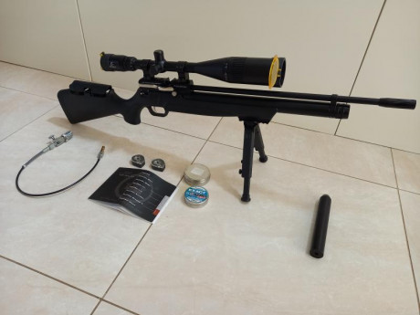 A Retirar    KRAL Punscher PCP rifle de aire.
5.5mm/.22cal.   100 cm largo.   Tiro singular y de cargador 00