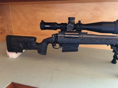 Vendo Bergara Premier  HMR Pro en calibre 300WM con bípode Harris , carril de 20 Moa y freno de boca Bergara. 02