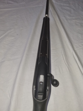Hola,  vendo rifle blaser R8 profesional calibre 300wm, lleva cargador extraible,  apenas se a usado porque 00