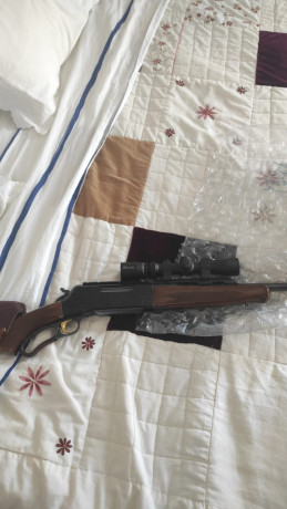 Preferiblemente en calibre 270WSM, 300WM ó 300WSM. 50