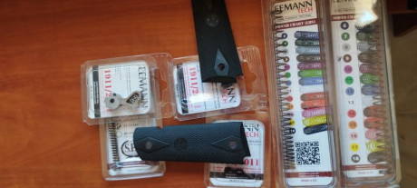 Hola.

Vendo SPS como nueva, la he usado muy pocas veces.

La vendo junto al equipo completo, aportando 22