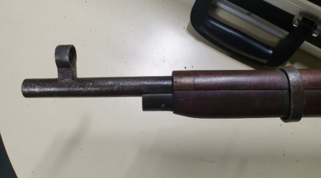 Buenas tardes estoy interesado en adquirir un mosin Nagant,lee Enfield cal 308,Mauser k 98k,carl gustav 61
