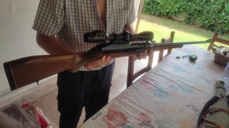 Un amigo mio vende Rifle HK 940 , semi-automático de caño largo
calibre 30-06
2 cargadores
mira telescópica 01
