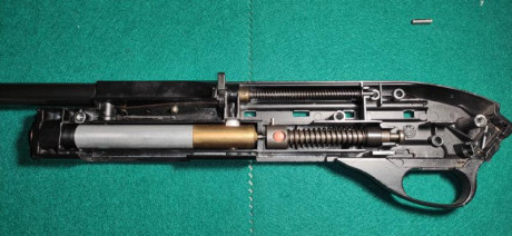 Hola a todos, estudiando hilos anteriores di con este modelo antiguo que puede ser pcpeado, esta carabina 61