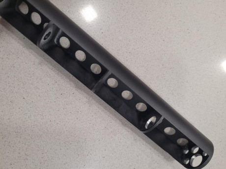 para uso en lehysi clasic con cañón de 250mm y extensión moderador
75e envío por correo certificado incluido 02