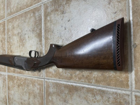 VENDIDA 
Se vende escopeta superpuesta Fabarm de caza calibre 12. 
La tengo hace poco comprada a un conocido 10