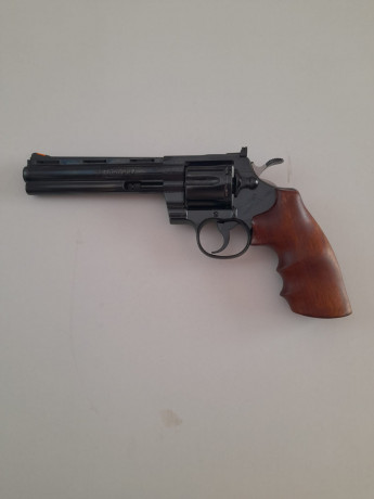 Hola vendo colt phyton 357 Magnum en perfecto estado lo compré a un forero hace poco pero me pesa mucho 02