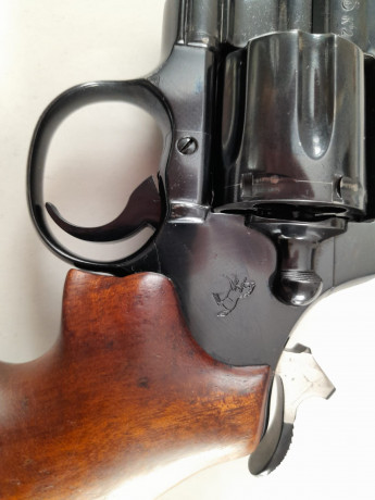 Hola vendo colt phyton 357 Magnum en perfecto estado lo compré a un forero hace poco pero me pesa mucho 01