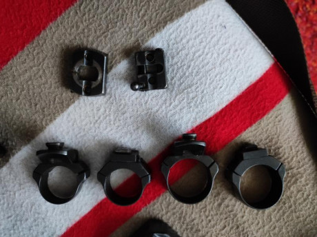 Vendo visor tasco 1,5-6x42 con monturas apel y anillas de pulgada y de 30  precio de todo 375€ atiendo 00