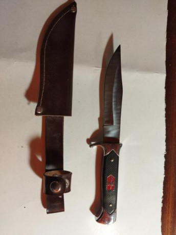 Cuchillo Albacete hoja 12cm
25€ 02