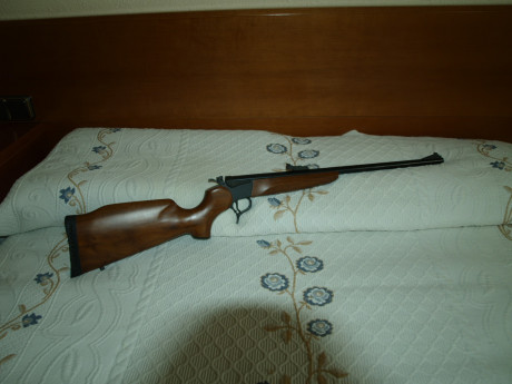 Vendo Thopson Center Arms, Monotiro, Cal. 30-30, esta nueva, con Prada por capricho, he tirado 10 cartuchos, 01