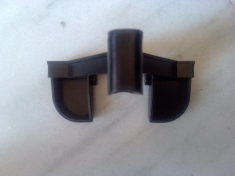 Vendo bandeja recoge pistones RCBS Primer Catcher para prensa Rock Chucker Supreme IV , repuesto original 01