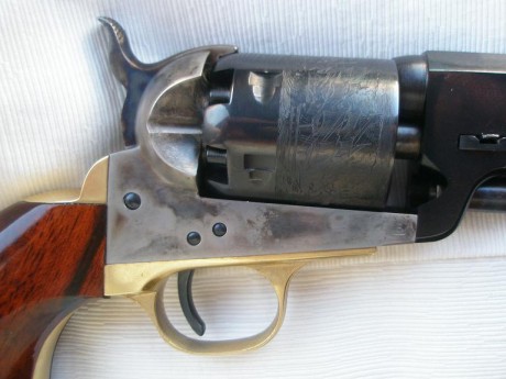Yo tengo dos favoritas (demasiadas) En revólveres, un Remington del 44 de Uberti, y un Rogers&Spenser 162