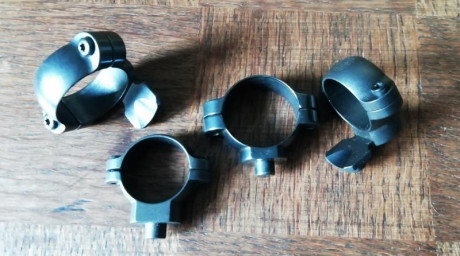 Vendo 4 juegos de anillas Leupold QR, dos son de altura media y otras dos son bajas con desplazamiento. 10