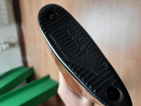 Hola a todos ,

Pongo a la venta esta carabina histórica de los años 60. Funciona a la perfección,  el 12