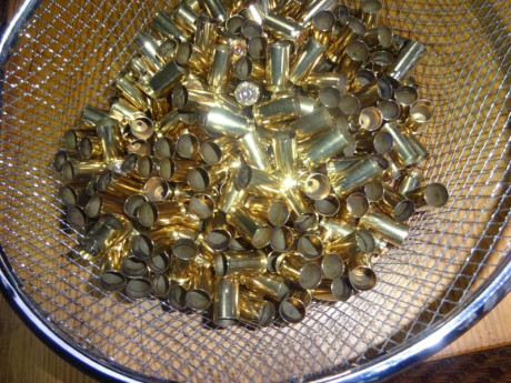 Muy buenas,
Vendo 500 vainas de la marca PMC y del calibre .45 ACP con 1 tiro, pasadas por Tumbler y en 01