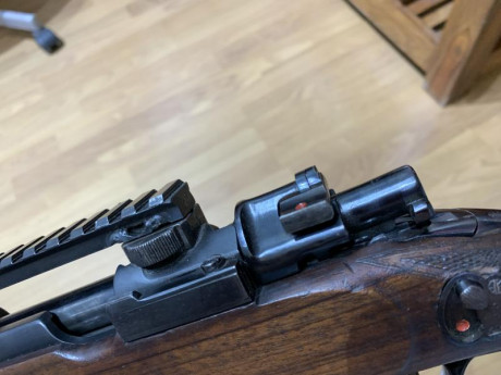 Venta de Rifle Konstanza 8x57 JS
Rifle del
Año 57 y realizado por encargo a un armero, rifle con un cromo 41