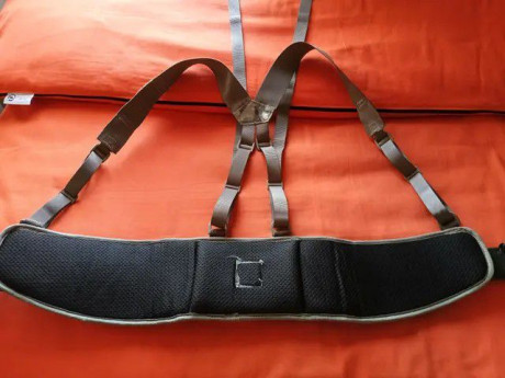 Webbing yoke cinturón molle MTP original surplus, pernera molle ddpm, pouch multiusos y pouch para botella 21