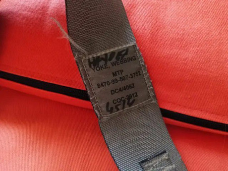 Webbing yoke cinturón molle MTP original surplus, pernera molle ddpm, pouch multiusos y pouch para botella 20